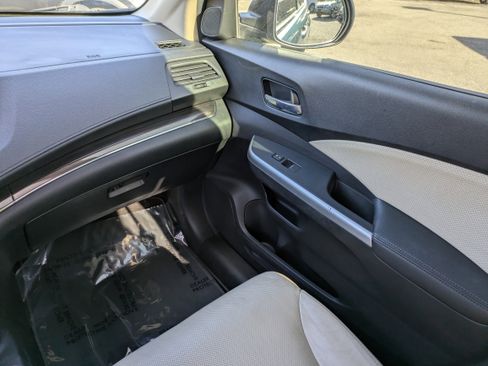 Used 2015 Honda CR-V EX-L image 17