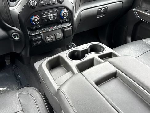 Used 2019 Chevrolet Silverado 1500 LTZ AWD/4WD image 41