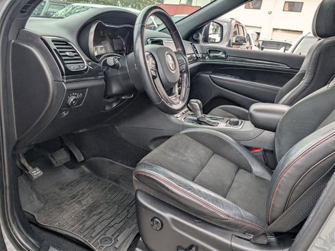 Used 2021 Jeep Grand Cherokee Trailhawk image 13