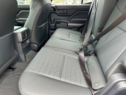 New 2026 Toyota 4Runner TRD Off-Road Premium AWD/4WD image 17