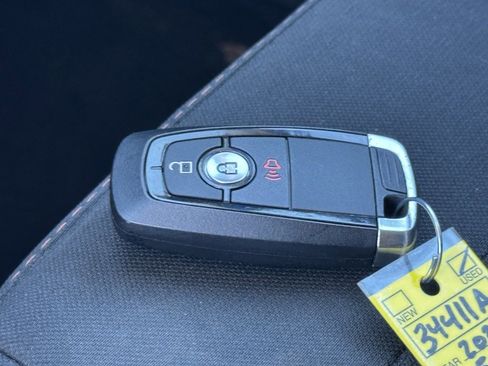 Used 2021 Ford EcoSport SE w/ SE Appearance Package image 27