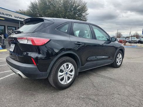 Certified 2021 Ford Escape S image 3