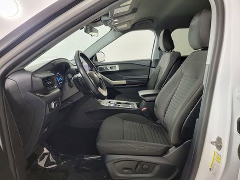 Used 2020 Ford Explorer XLT w/ Class III Trailer Tow Package AWD/4WD image 13