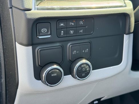 New 2025 Chevrolet Tahoe Premier image 15