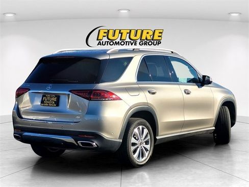 Used 2021 Mercedes-Benz GLE 350 GLE 350 w/ Premium Package image 4