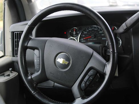 Used 2022 Chevrolet Express 2500 Work Van w/ Driver Convenience Package image 9