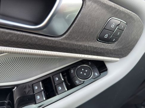 New 2026 Ford Explorer Platinum w/ LUX Leather Package image 12