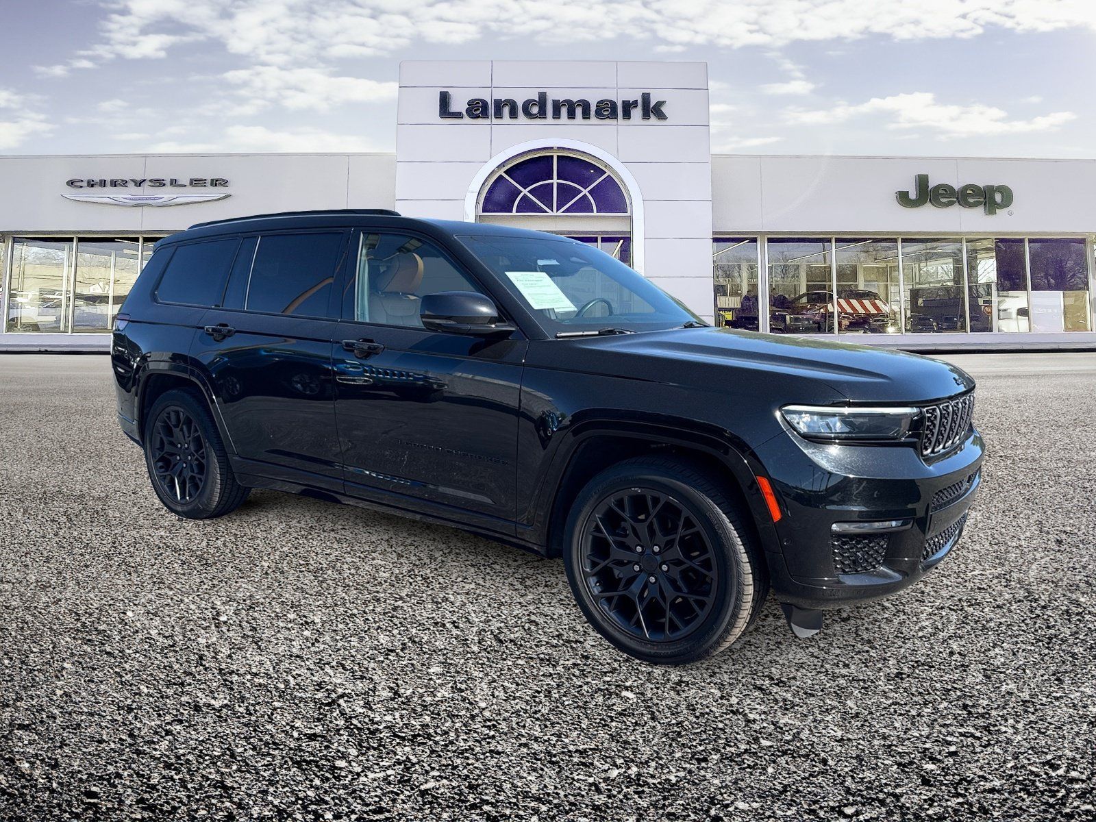 Used 2024 Jeep Grand Cherokee L Summit AWD/4WD image 21