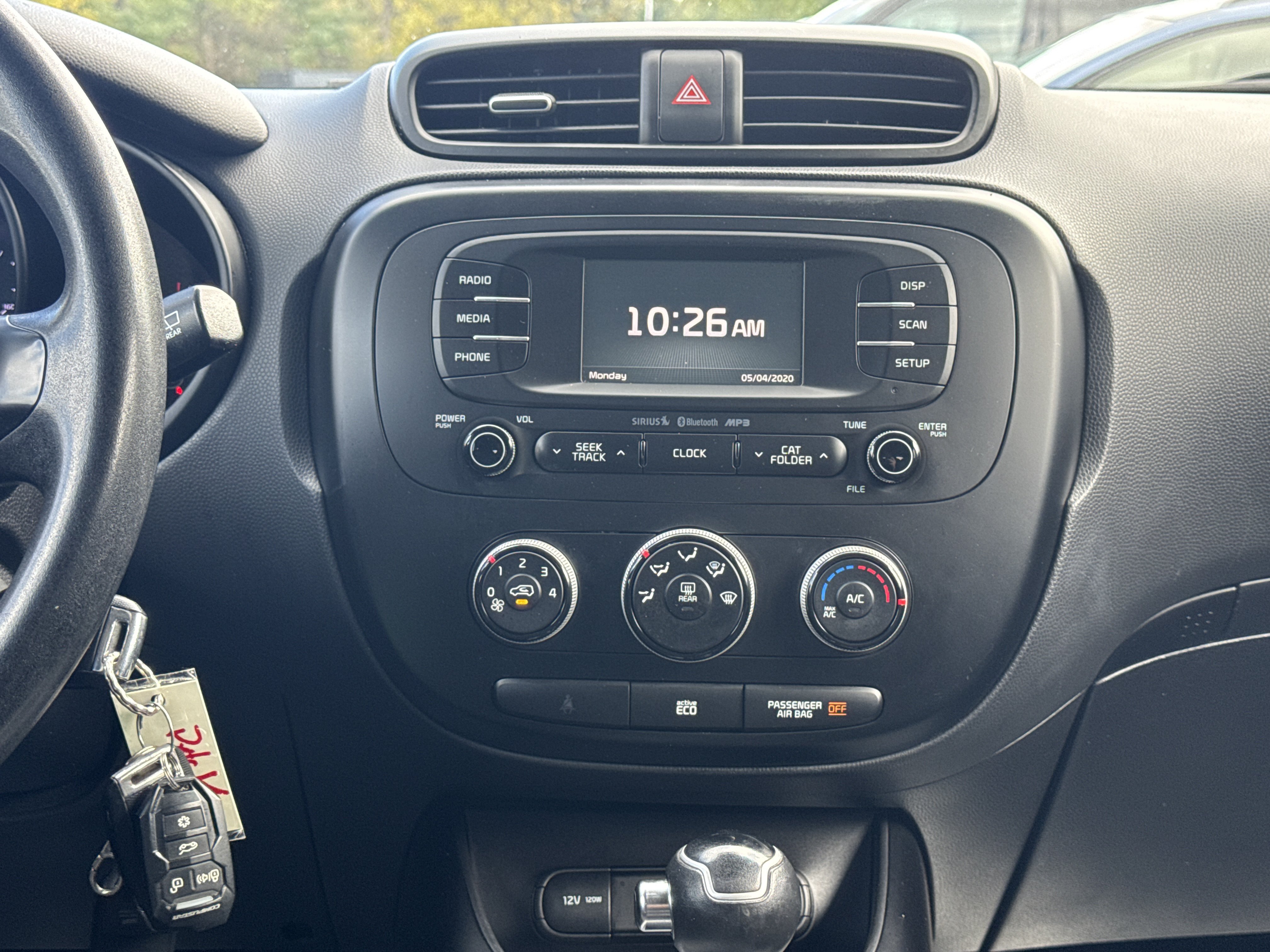 Used 2016 Kia Soul + FWD image 9