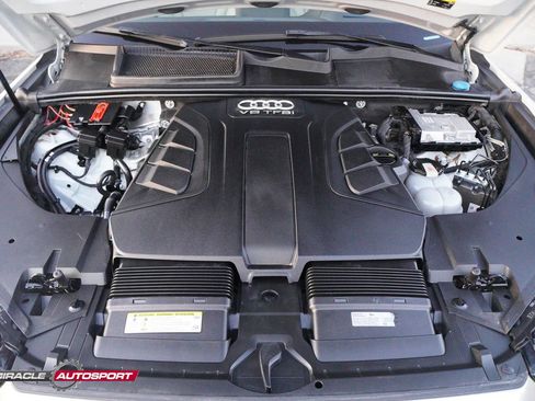 Used 2018 Audi Q7 3.0T Prestige w/ Prestige Package image 14