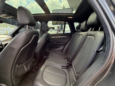 Used 2017 BMW X1 xDrive28i image 10