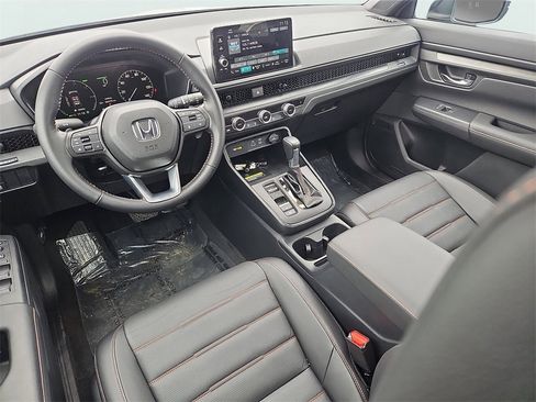 Certified 2025 Honda CR-V Sport-L image 11
