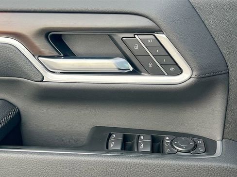 New 2026 GMC Sierra 2500 Denali w/ Denali Reserve Package image 13