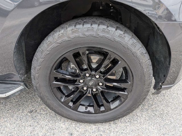 Used 2022 Ford Expedition XLT RWD image 10