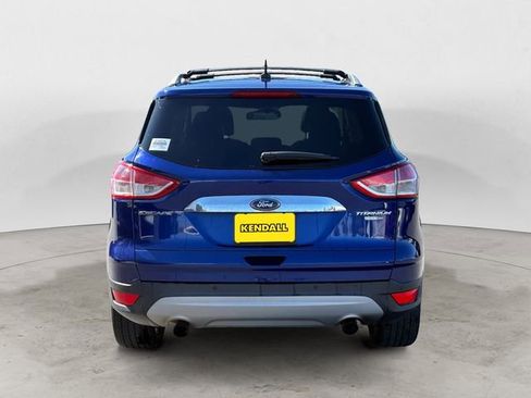 Used 2016 Ford Escape Titanium image 4