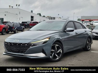 Used 2022 Hyundai Elantra Limited