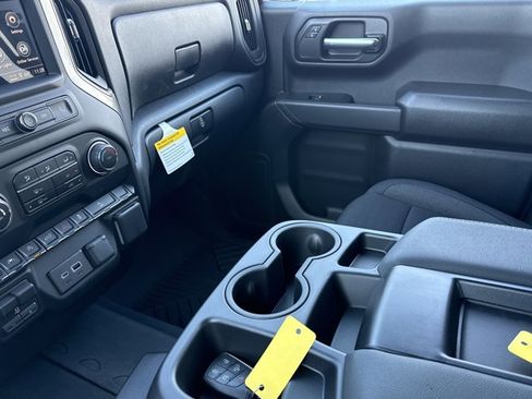 New 2026 Chevrolet Silverado 1500 Custom Trail Boss w/ LPO, Dark Essentials Package image 17