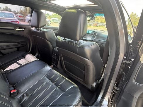 Used 2015 Chrysler 300 S w/ 300S Premium Group RWD image 20