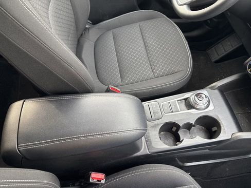 Used 2025 Ford Escape Active image 28