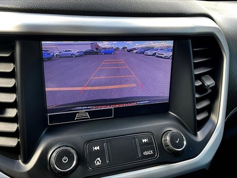 Used 2020 GMC Acadia SLE w/ Driver Convenience Package image 21