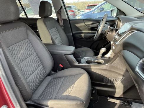 Used 2018 Chevrolet Equinox LT w/ Sun & Infotainment Package image 28