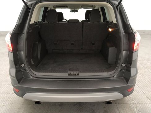 Used 2018 Ford Escape SE image 29