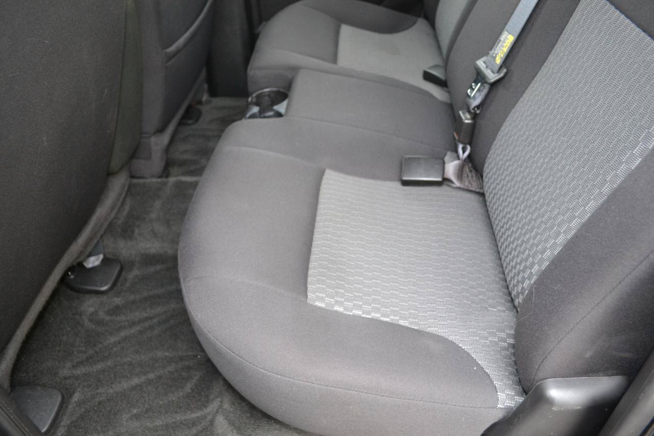 Used 2011 Chevrolet Colorado LT AWD/4WD image 35