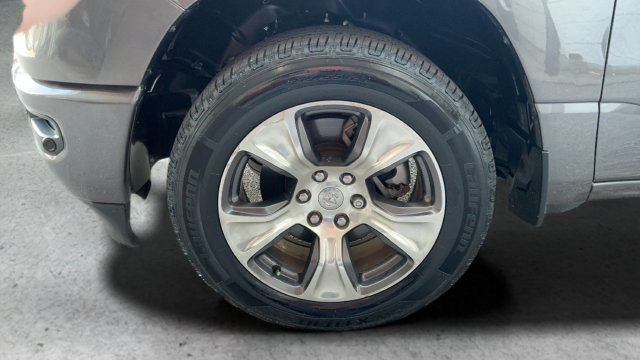 Used 2023 RAM 1500 Laramie AWD/4WD image 26
