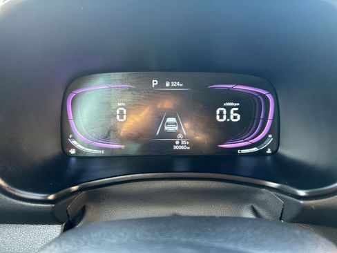 Used 2025 Kia Soul LX w/ LX Technology Package image 40