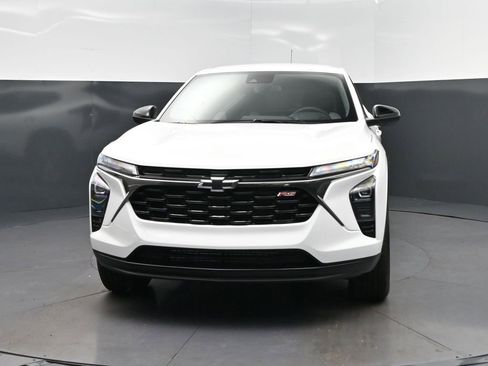 New 2026 Chevrolet Trax RS FWD image 10