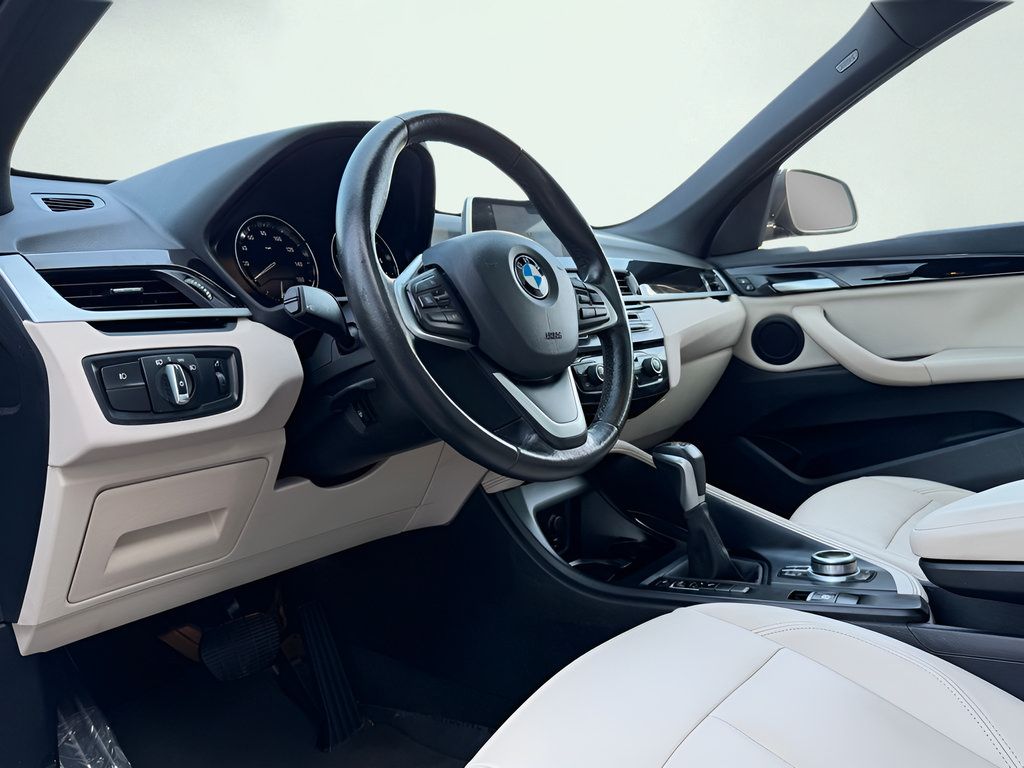 Used 2019 BMW X1 sDrive28i w/ Convenience Package FWD image 2