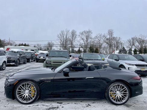 Used 2022 Mercedes-Benz SL 63 AMG AMG SL 63 image 8