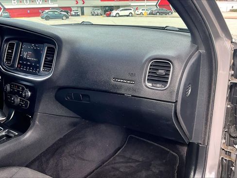 Used 2018 Dodge Charger R/T w/ Driver Confidence Group image 18