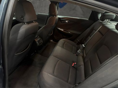 Used 2021 Chevrolet Malibu LT image 29