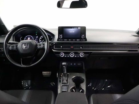 Used 2025 Honda Civic Sport image 13