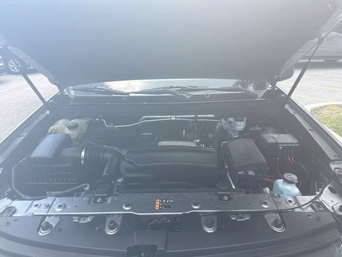 Used 2021 Chevrolet Colorado LT w/ Fleet Safety Package RWD image 29