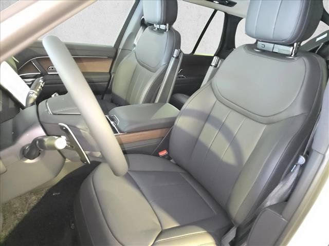 New 2026 Land Rover Range Rover SE AWD/4WD image 13