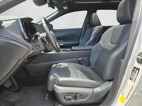 Certified 2024 Lexus RX 450h AWD w/ Convenience Package image 11