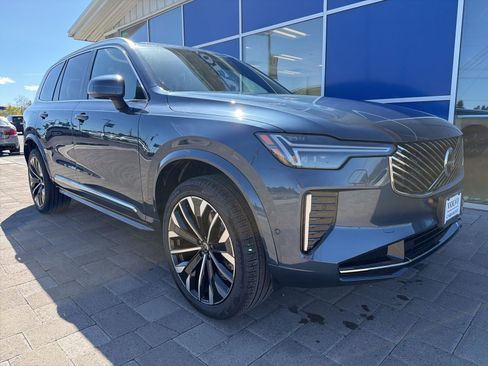 New 2026 Volvo XC90 B6 Plus w/ Protection Package AWD/4WD image 2
