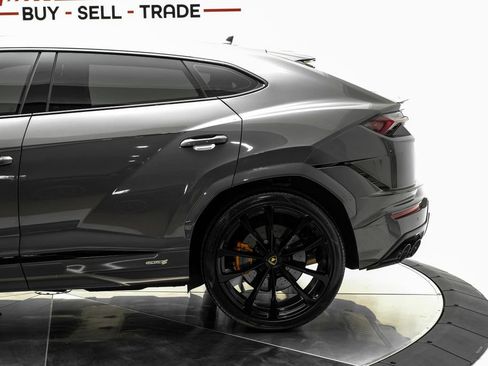 Used 2024 Lamborghini Urus S AWD/4WD image 14