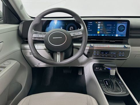 Used 2024 Hyundai Kona SEL image 21