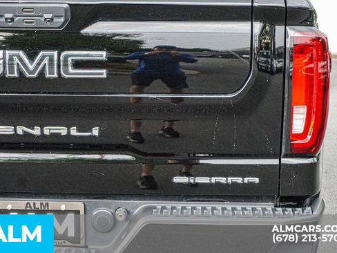 Used 2024 GMC Sierra 1500 Denali Ultimate AWD/4WD image 13