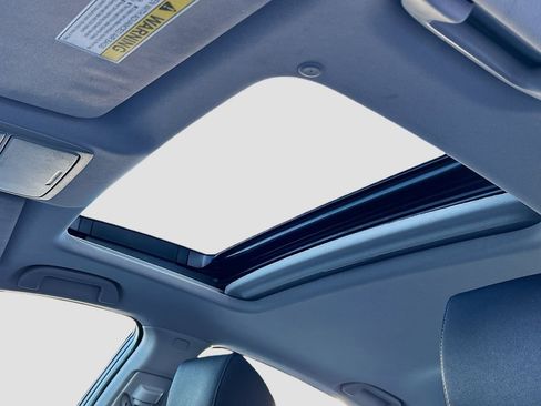 Used 2018 Honda Accord EX image 21