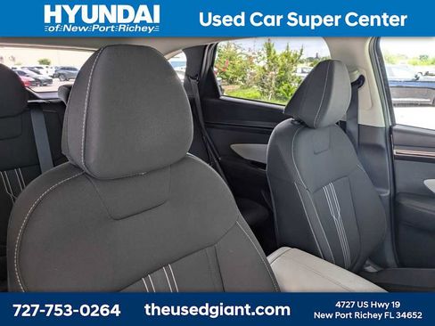 Used 2022 Hyundai Tucson SEL w/ Convenience Package FWD image 6