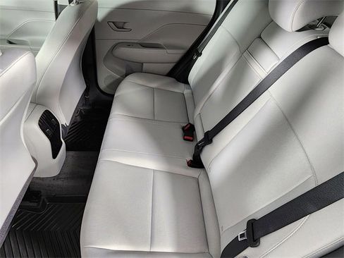 Certified 2025 Hyundai Kona SEL image 12