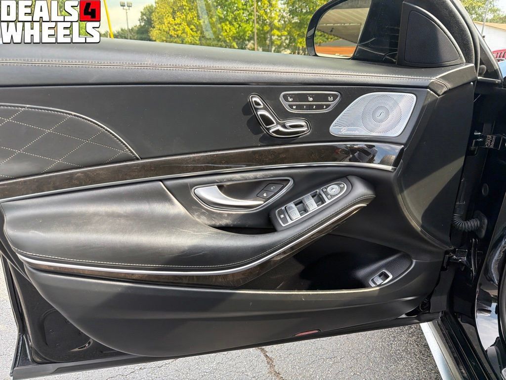 Used 2015 Mercedes-Benz S 63 AMG 4MATIC Sedan w/ Executive Rear Seat Package image 11
