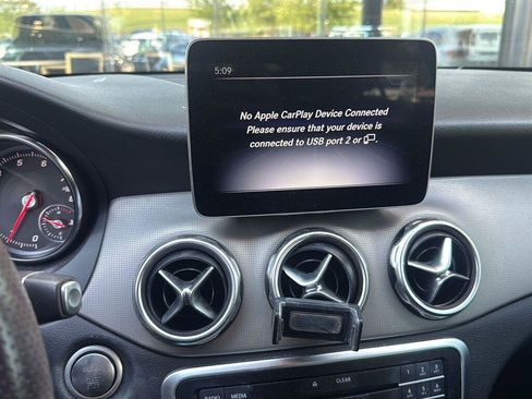 Certified 2019 Mercedes-Benz GLA 250 4MATIC image 12