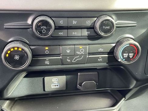 Used 2024 Ford F150 XL image 8