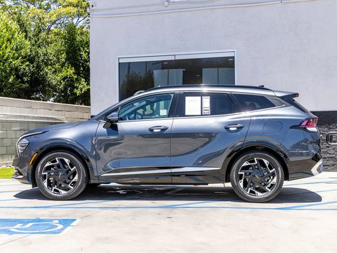 Used 2023 Kia Sportage SX FWD image 9