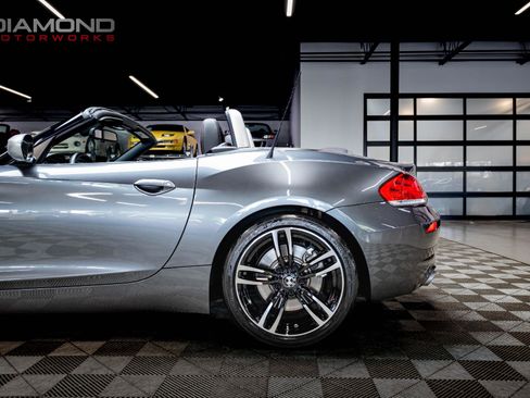 Used 2016 BMW Z4 sDrive35is RWD image 13